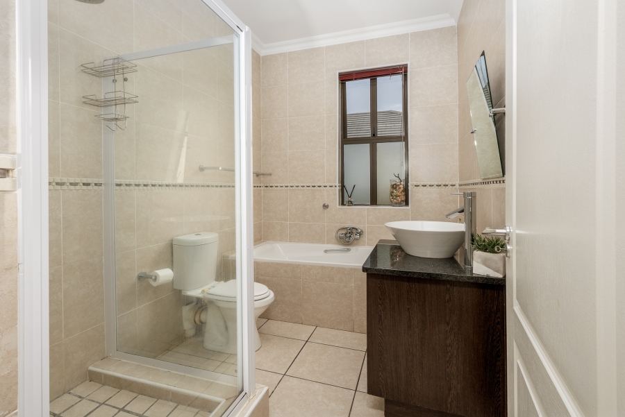 3 Bedroom Property for Sale in Val De Vie Estate Western Cape